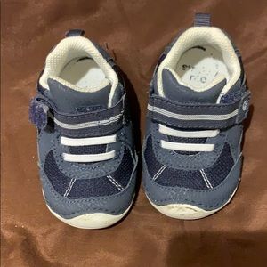 Size 5 XW Stride Rite baby boy shoes